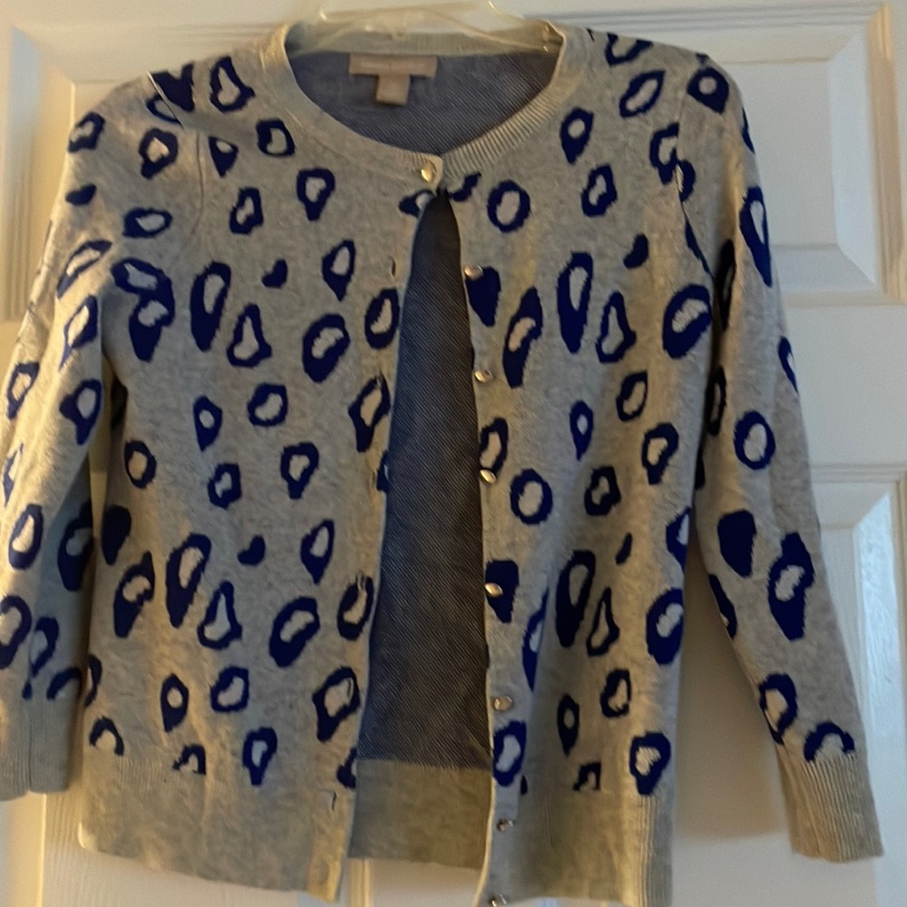 Banana Republic Polyester Wool Blend Button Down Sweater Size XS Grey Blue